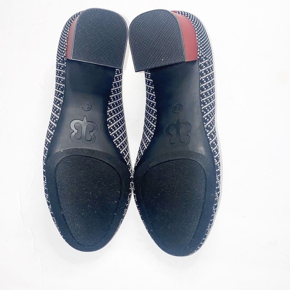 Betabrand Starter Red Black White Textured Patterned Block Heels - Picture 7 of 9